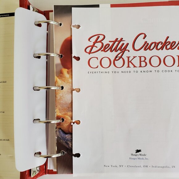 VTG Betty Crocker Cookbook Recipes 5 Ring Big Red Hardcover Divider Tabs 2001 - Picture 2 of 8
